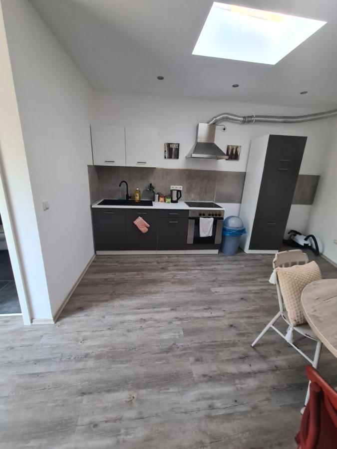 Apartment Fuer Monteure Nr 1 Касел Екстериор снимка