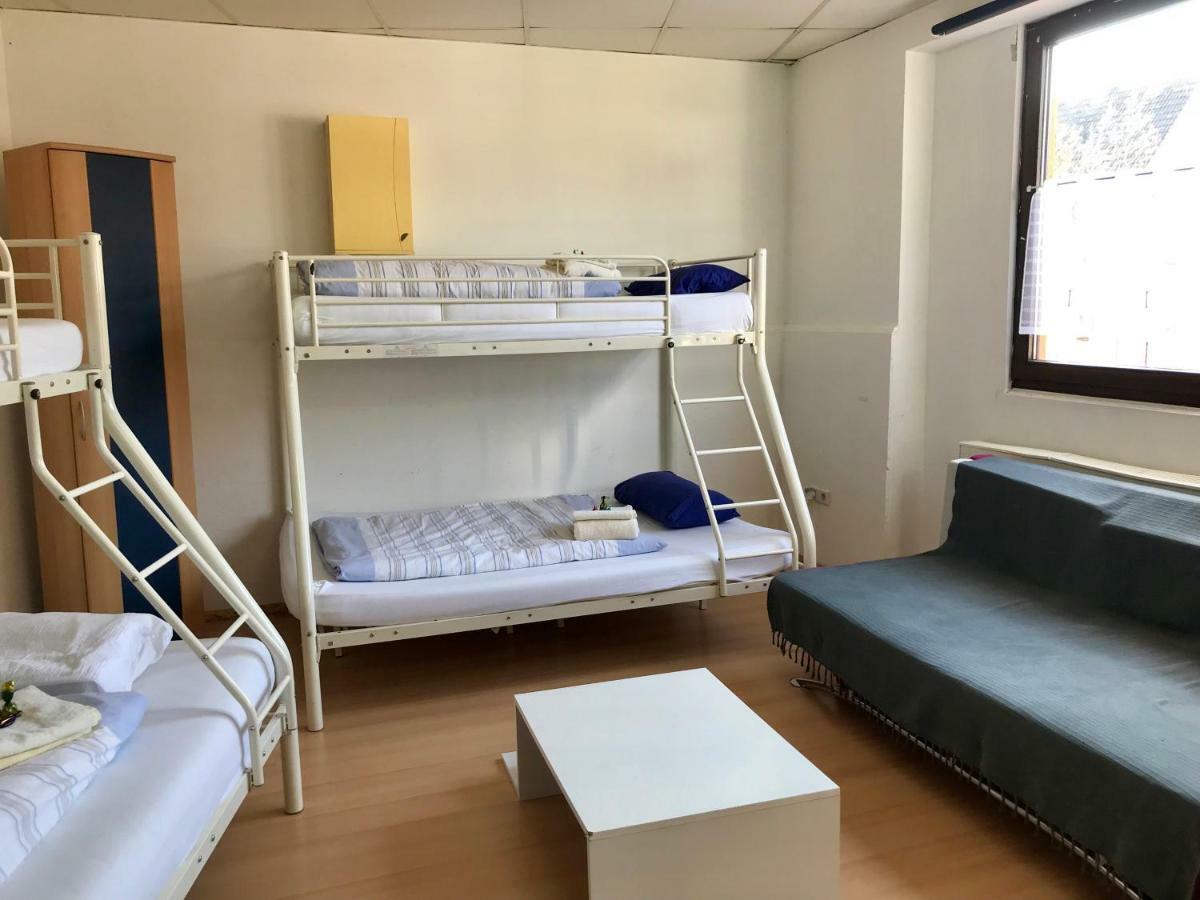 Apartment Fuer Monteure Nr 1 Касел Екстериор снимка